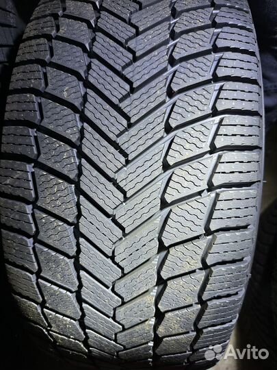 Michelin X-Ice Snow 245/40 R19 98H
