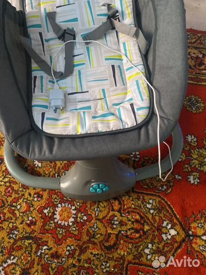 Шезлонг детский электрический