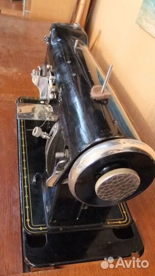 Швейная машинка altenburg