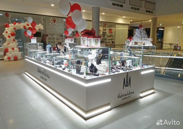 Торговая мебель, остров, витрины, стеллажи,подиумы