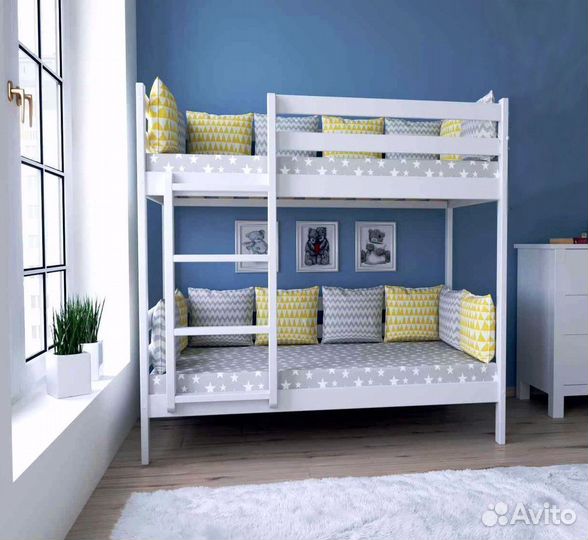 Двухъярусная кровать