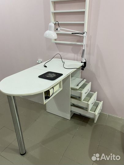 Мебель для салона красоты