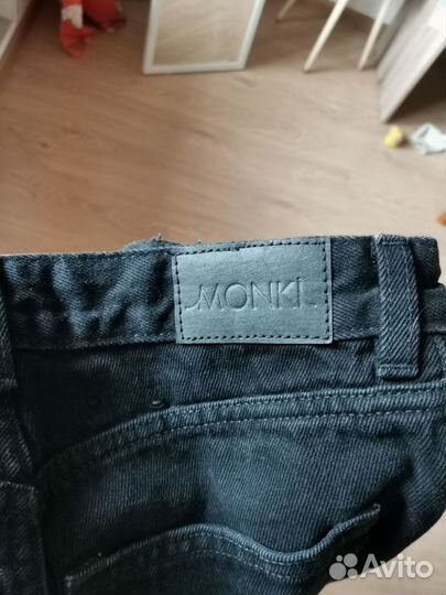 Джинсы monki