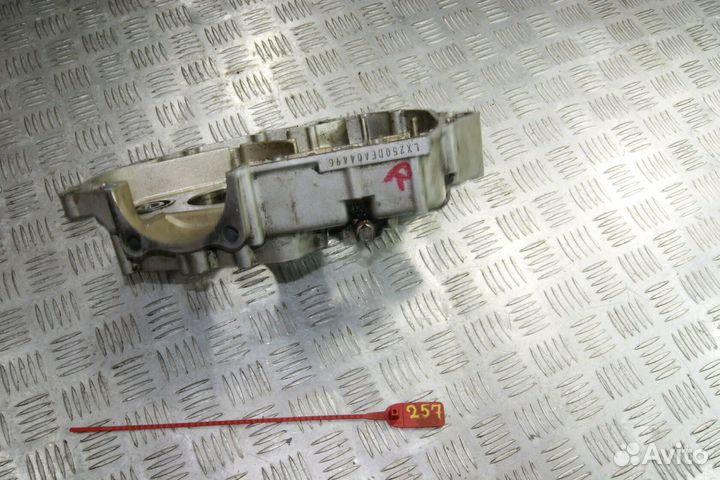 Картер правый Kawasaki D-Tracker