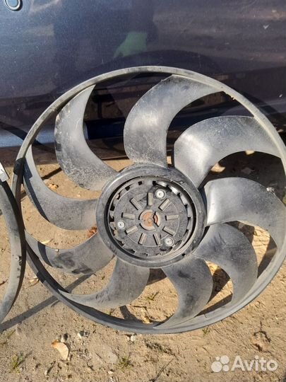 Продам вентилятор бмв G 30 2 л дизель