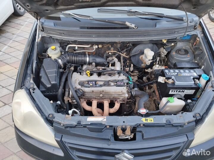 Авто в разбор suzuki liana