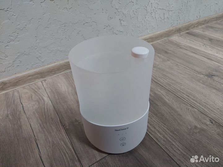 Увлажнитель воздуха ультразвуковой Neoclima NHL