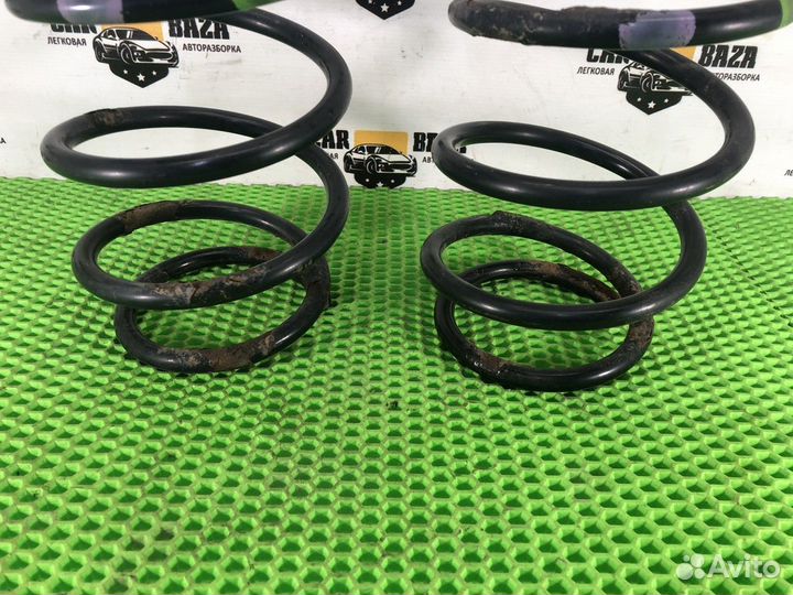 Пружины подвески задние (комплект) Honda HR-V