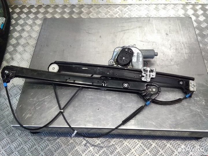 Стеклоподъемник передний правый BMW X5 E53 2003