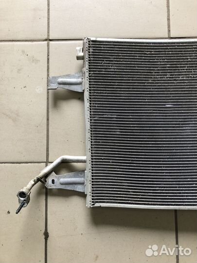 Радиатор кондиционера Mitsubishi Colt Z30