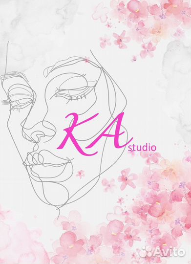 Модель на маникюр