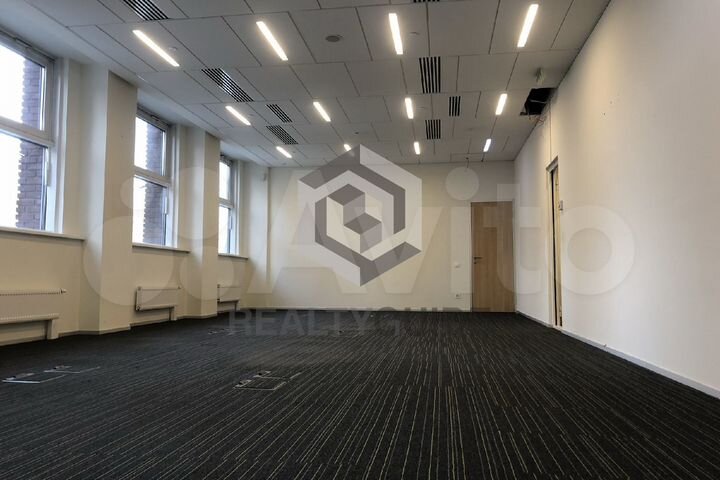 244 м2 Бизнес-центр 