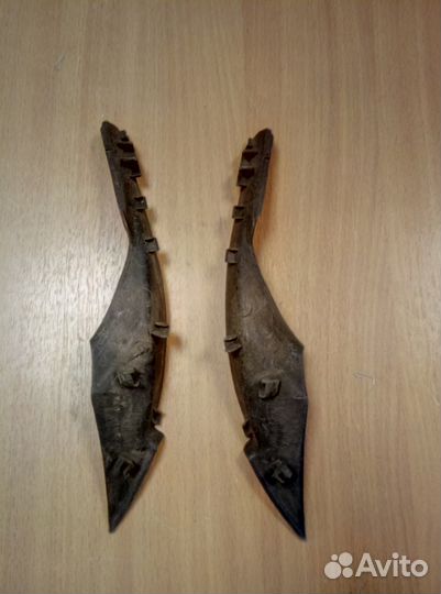 Молдинг накладка стекла Mitsubishi Lancer