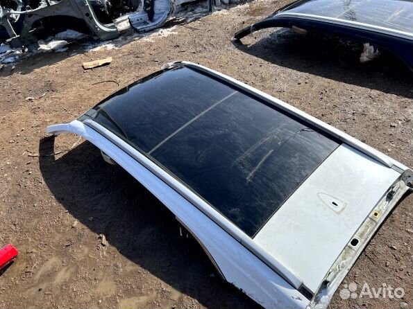 Стекло люка Kia Sorento prime 3