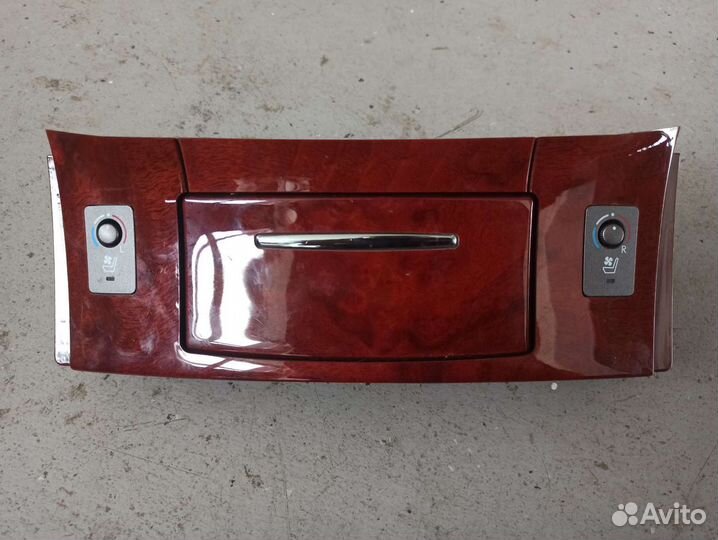 Пепельница (светлое дерево) Lexus LX 570