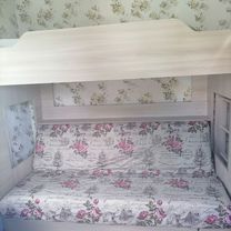 Детская двухярусная кровать с диваном