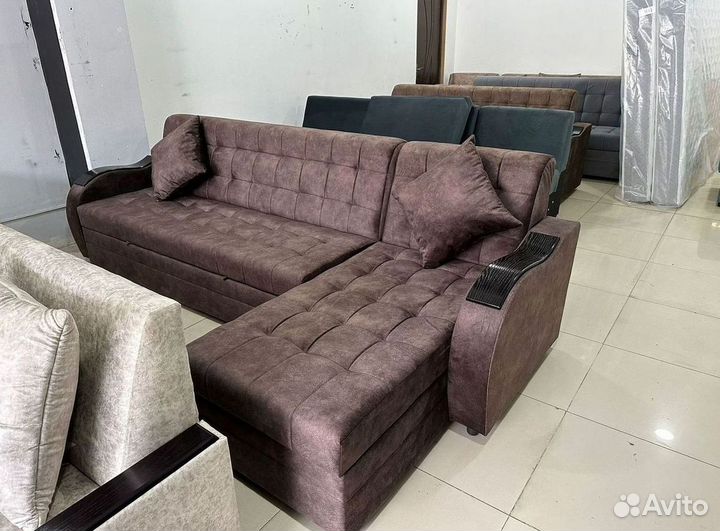 Диван угловой на заказ не б/у