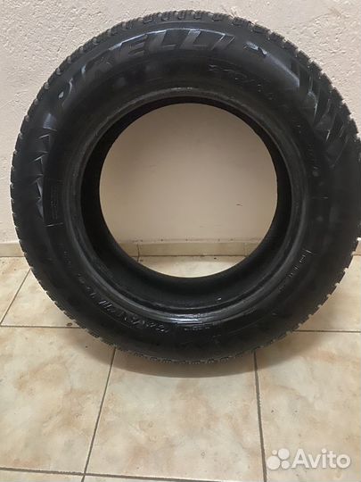 Pirelli Winter Carving Edge 215/65 R16 98B