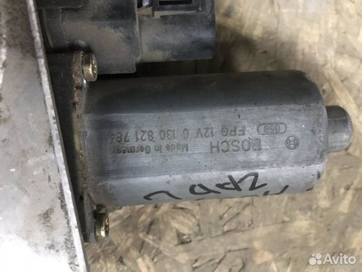 Стеклоподъемник электрический задний левый Audi A6