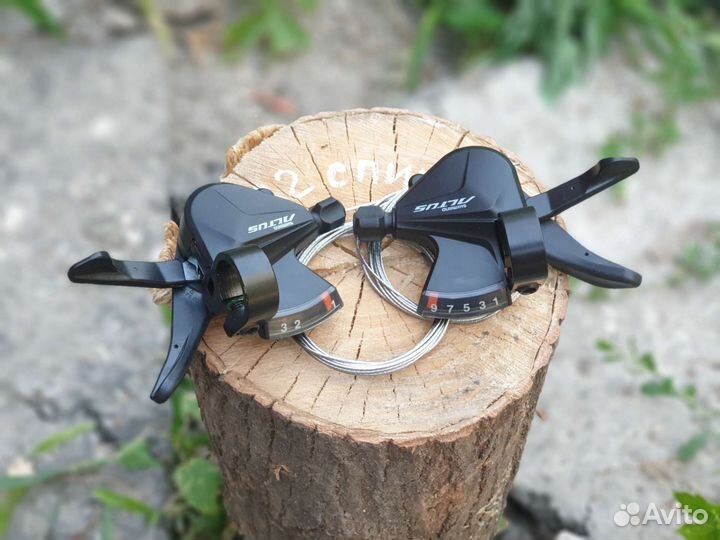 Манетки Shimano 3x9 original (Индонезия)