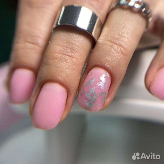 Мастер маникюра