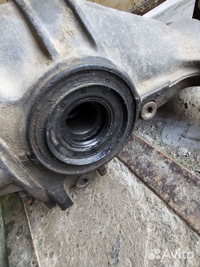 Редуктор задний 3UZ FE