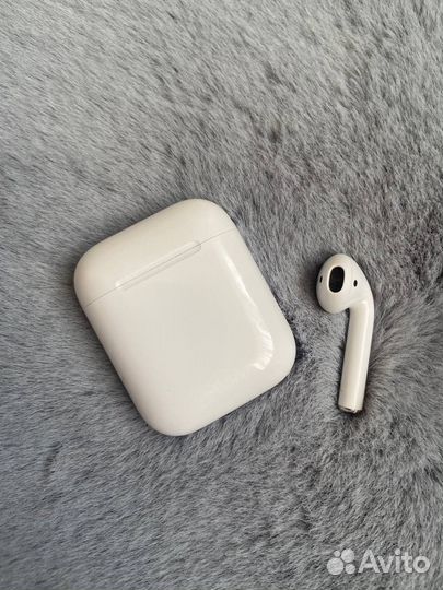 Airpods 1 наушник левый