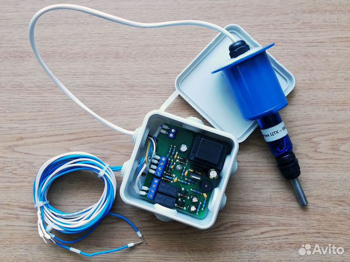 Блок аварийного контроля инкубатора бак-005