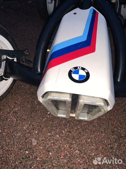 Детский автомобиль