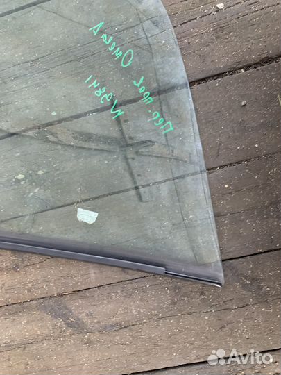 Стекло переднее правое opel onega a