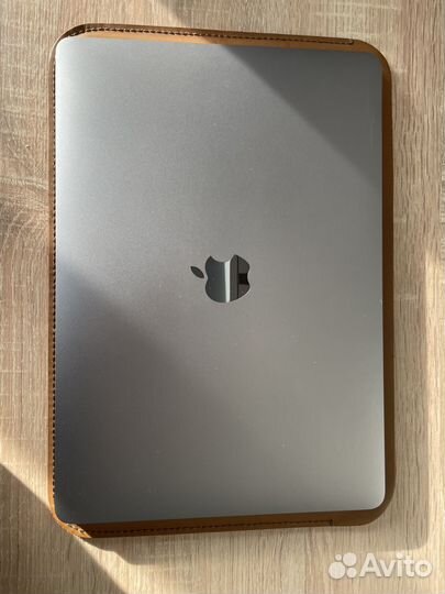 MacBook Pro 13 2019 Touch Bar i5/8/128Gb