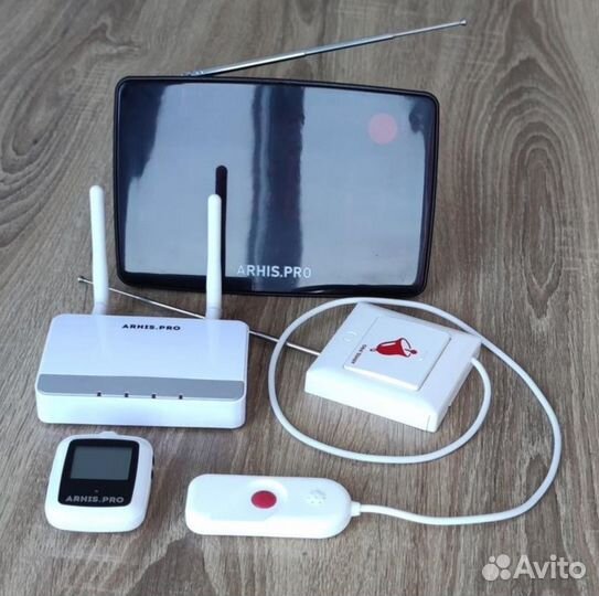 Кнопка вызова персонала, помощи больному в палату