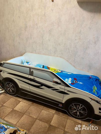 Детская кровать машинка с матрасом