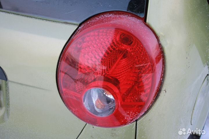 Chevrolet spark m200 фонарь правый