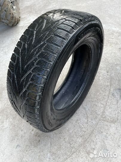 Nokian Tyres Hakkapeliitta R2 SUV 235/65 R17 108R
