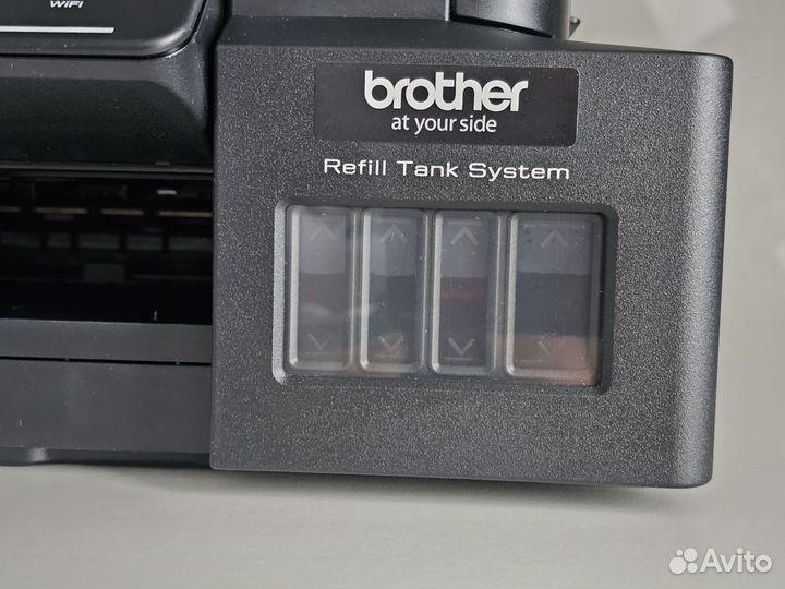 Мфу струйный с снпч Brother DCP-T520W