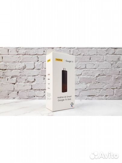 Тв-приставка Realme 4K Smart Google TV Stick