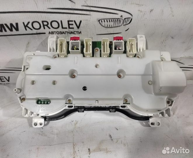 Панель приборов Toyota RAV 4 Toyota RAV4 2