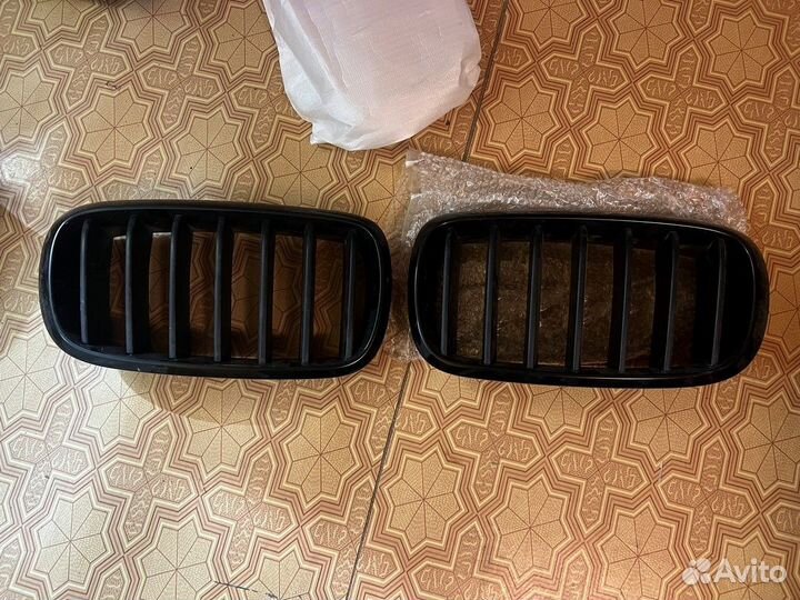 Ноздри решетка радиатора BMW X5 F15 2013-2018