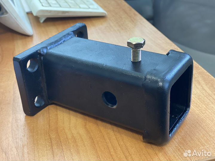 Фаркоп квадратный 50х50мм