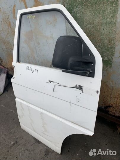 Дверь передняя правая vw Transporter T4