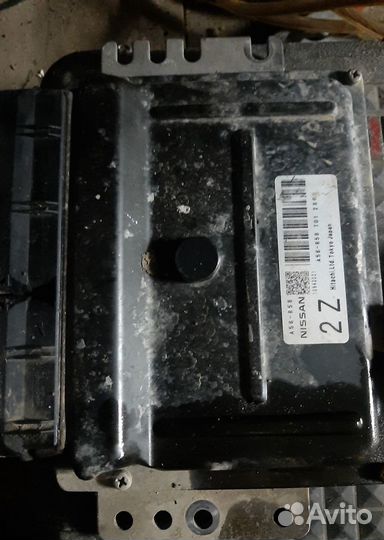 Блок управления двигателем Ниссан Марч к12 1.4