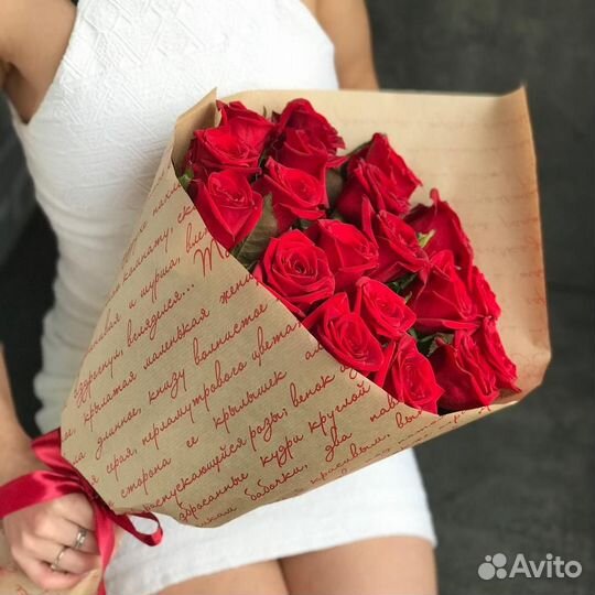 Букет красных роз, Эквадор, 80см 35 шт