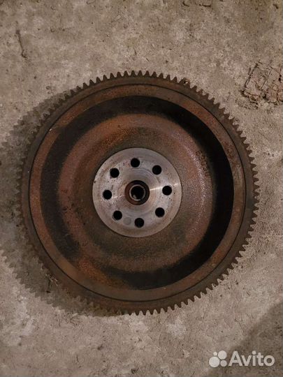 Маховик МКПП Suzuki Liana