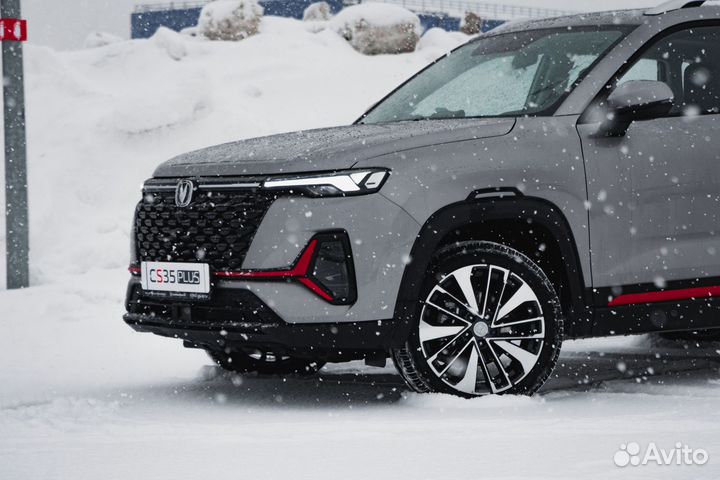 Changan CS35 Plus 1.4 AMT, 2024