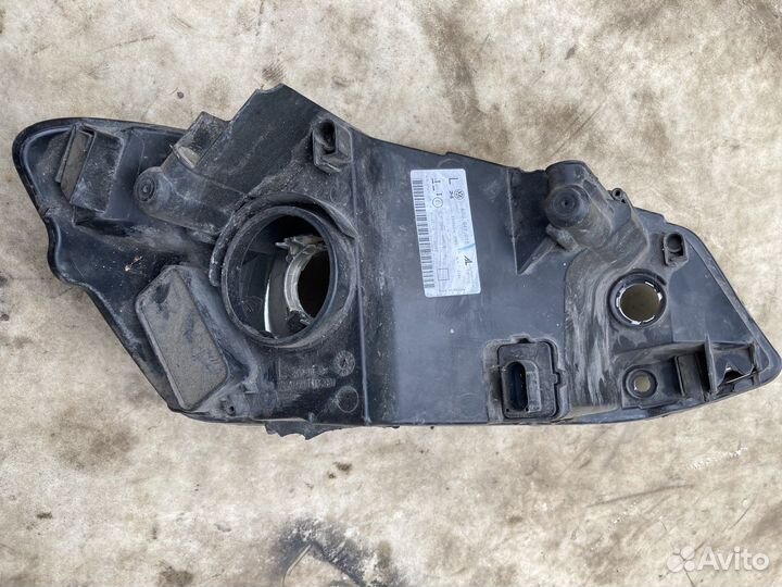 Фара volkswagen polo