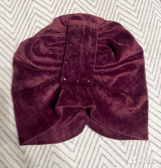 Продам женские шапки