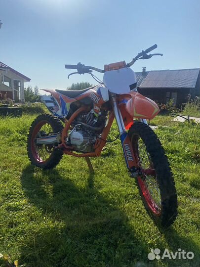 Motolend wrx 250 kt