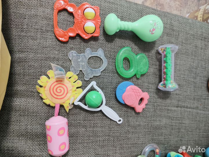 Тканевая гирлянда из флажков + погремушки 22 шт