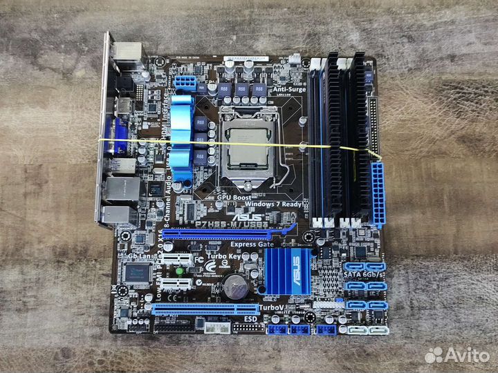 Материнская плата с процессором i7 860 и DDR3 4Gb